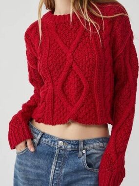 100% Cotton Free People Crimson Cable Knit Cropped Crew Sweater